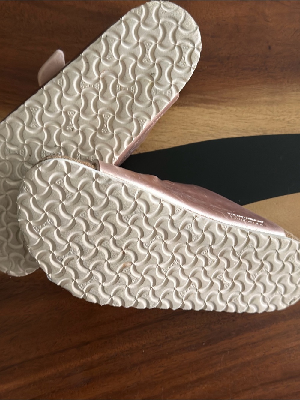 Birkenstock Arizona Kids Rose Gold Leather Birko-Flor Sandal Sz 34/3 USA Kids - Picture 6 of 9